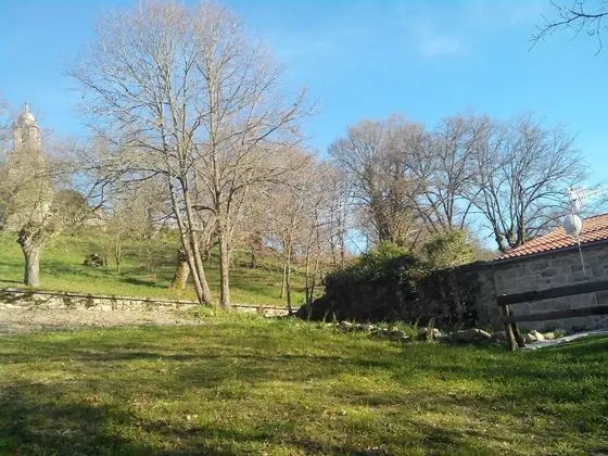 Superior Tek Büyük Yataklı Oda, 1 Çift Kişilik Yatak, Banyolu/Duşlu, Bahçe Manzaralı (102 Fuente)