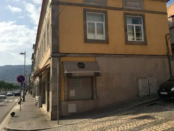 Tek Büyük Yataklı Oda, Ortak Banyo, Nehir Manzaralı