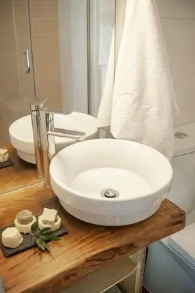 Classic Tek Büyük Yataklı Oda