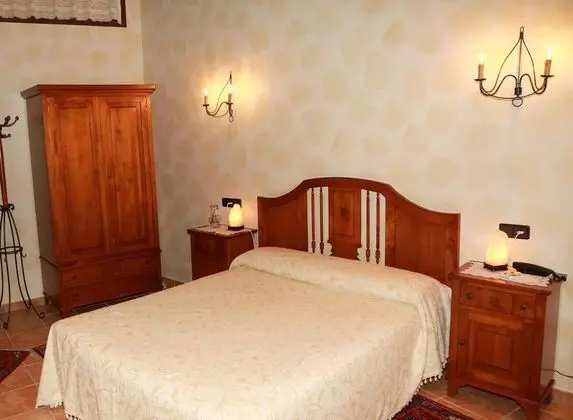 Comfort Tek Büyük Yataklı Oda, Avlu Manzaralı