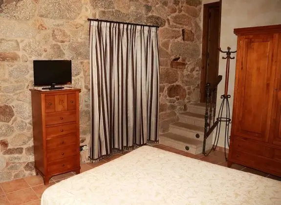 Comfort Tek Büyük Yataklı Oda, Avlu Manzaralı