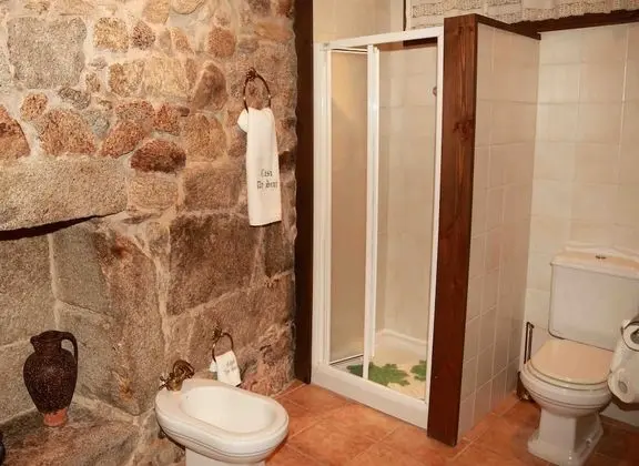 Comfort Tek Büyük Yataklı Oda, Avlu Manzaralı