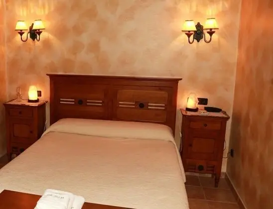 Standard Tek Büyük Yataklı Oda, Avlu Manzaralı