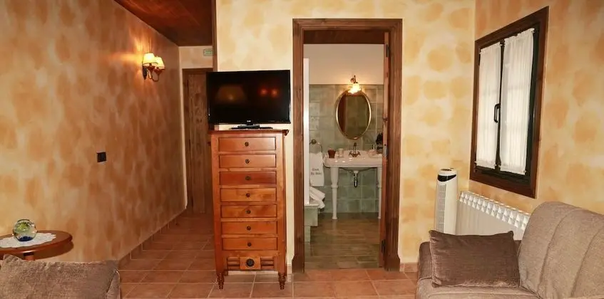 Standard Tek Büyük Yataklı Oda, Avlu Manzaralı