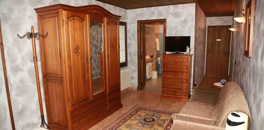 Standard Tek Büyük Yataklı Oda, Bahçe Manzaralı