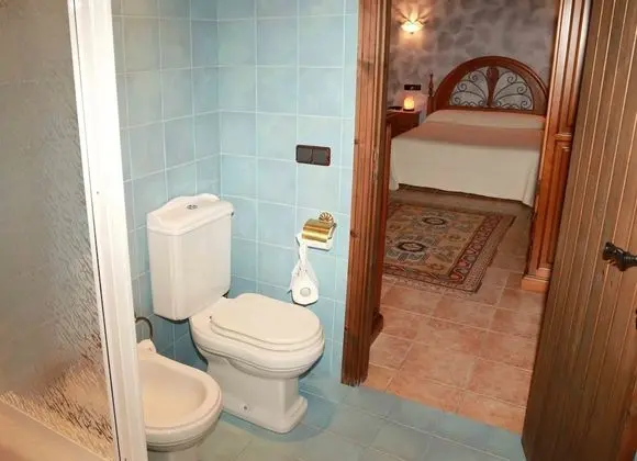 Standard Tek Büyük Yataklı Oda, Bahçe Manzaralı