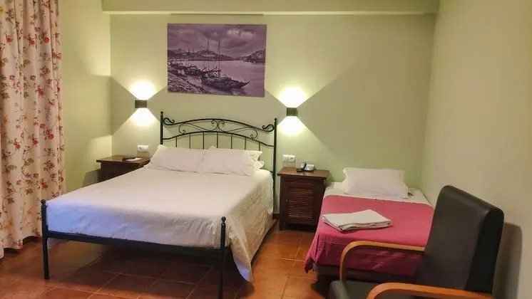 Tek Büyük Yataklı Oda