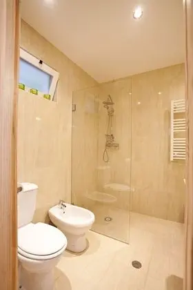 Superior Tek Büyük veya İki Ayrı Yataklı Oda, Yamaçta