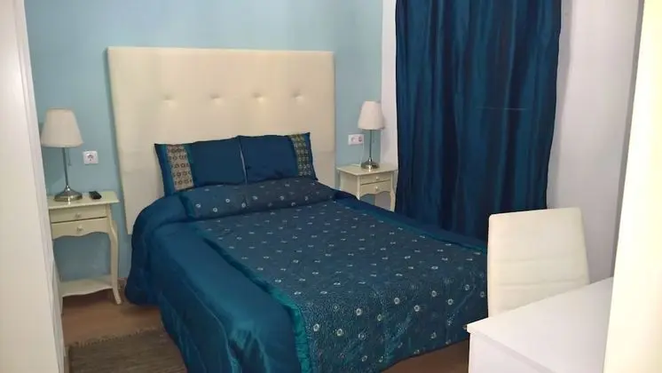 Tek Büyük Yataklı Oda