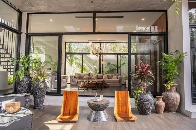 Luxury Ev (Tulum)