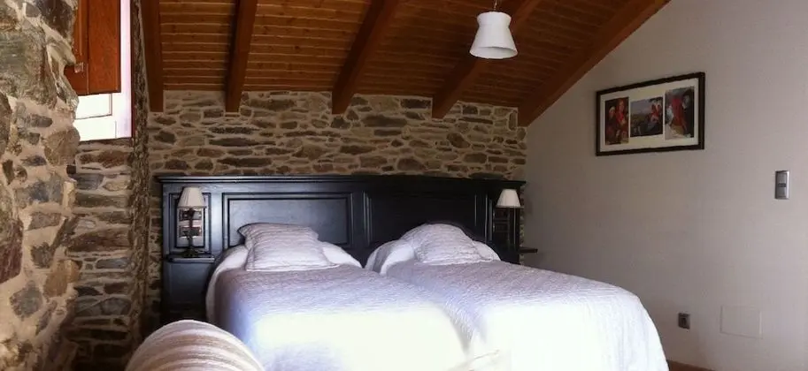 Superior Tek Büyük Yataklı Oda (Azabache)