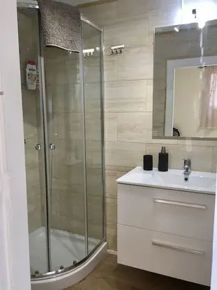 Tek Büyük Yataklı Oda, Balkon (Private Bathroom)