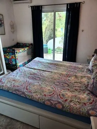 Ev, 3 Yatak Odası, Engellilere Uygun, Sigara İçilebilir