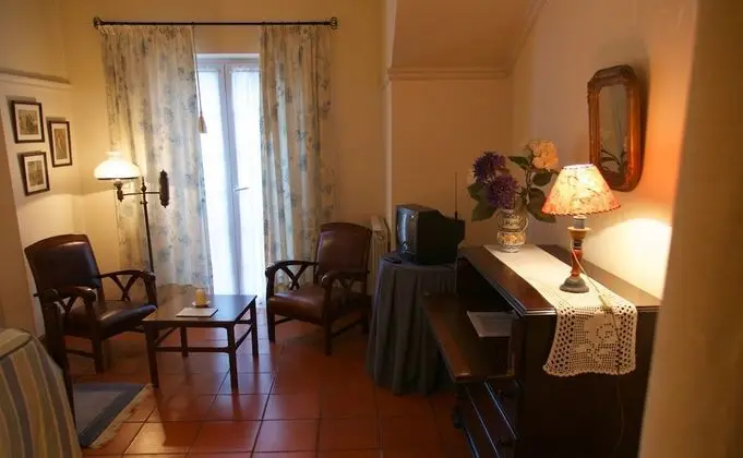 Villa, 5 Yatak Odası, Kişiye Özel Havuzlu, Bahçe Manzaralı