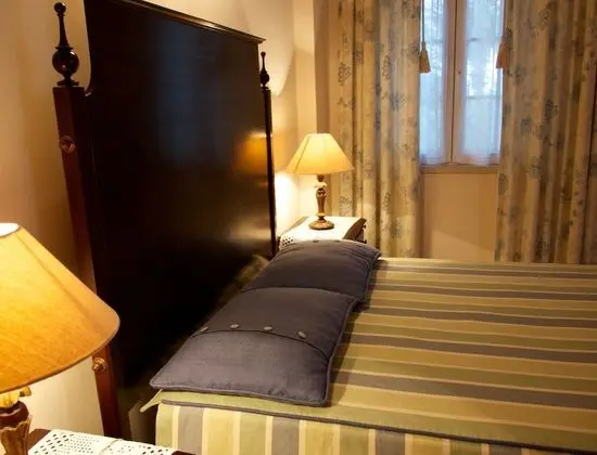 Villa, 5 Yatak Odası, Kişiye Özel Havuzlu, Bahçe Manzaralı