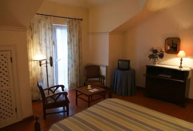 Villa, 5 Yatak Odası, Kişiye Özel Havuzlu, Bahçe Manzaralı