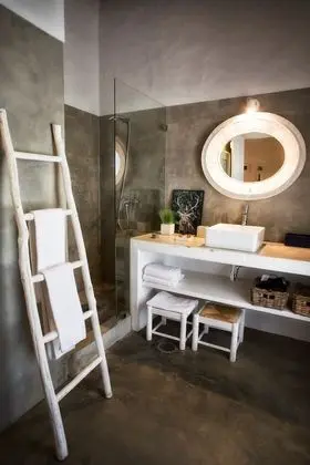 Tek Büyük veya İki Ayrı Yataklı Oda