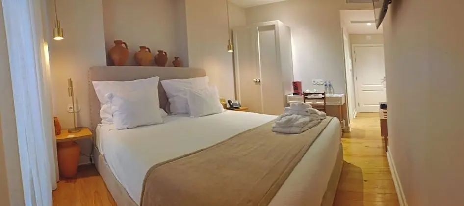 Standard Tek Büyük Yataklı Oda