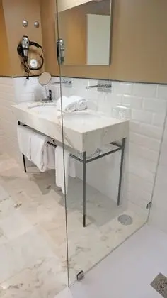 Superior Tek Büyük veya İki Ayrı Yataklı Oda