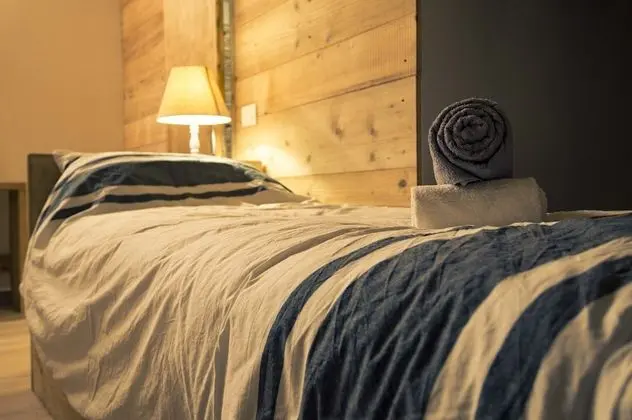 Economy Tek Büyük Yataklı Oda