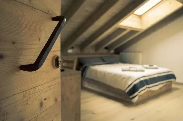 Traditional Tek Büyük veya İki Ayrı Yataklı Oda