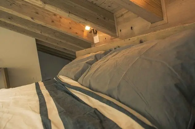 Traditional Tek Büyük veya İki Ayrı Yataklı Oda