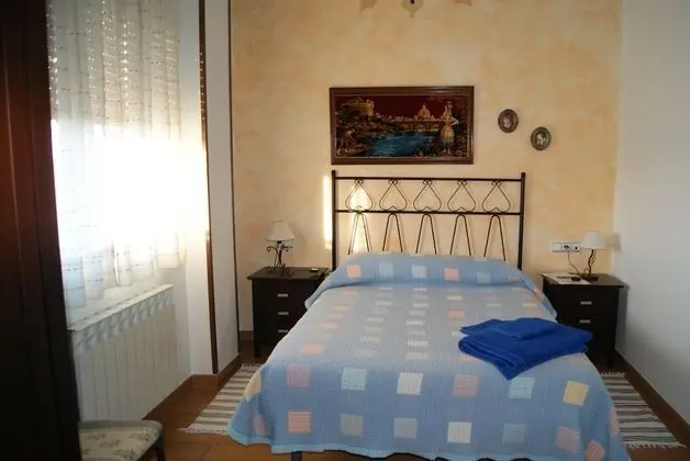 Tek Büyük Yataklı Oda