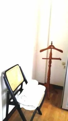 İki Ayrı Yataklı Oda, Ortak Banyo