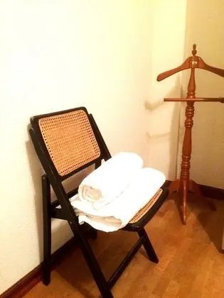 Tek Büyük Yataklı Oda, Ortak Banyo