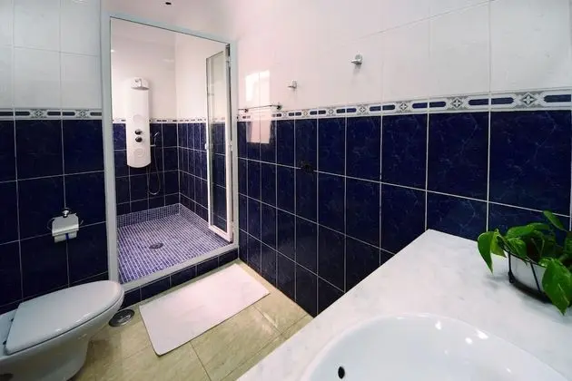 Family Oda, Özel Banyo (exterior)