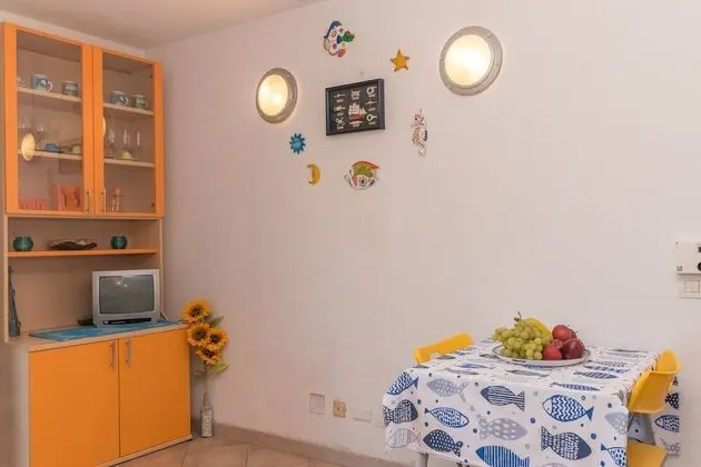 Family Apart Daire, 1 Çift Kişilik Yatak ve Çekyat (Casa Emozione With Shared Pool)