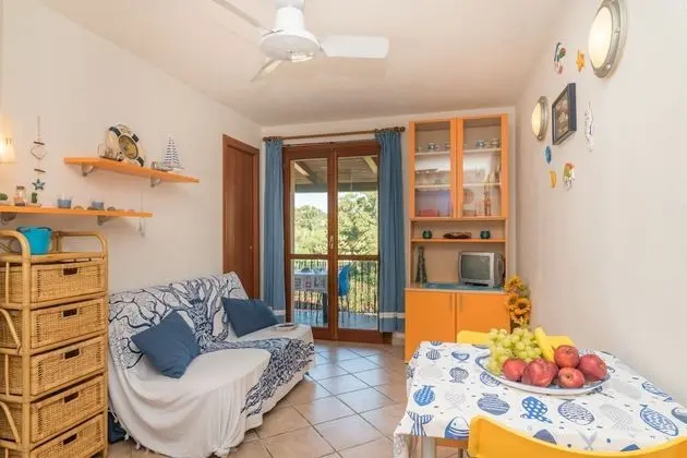 Family Apart Daire, 1 Çift Kişilik Yatak ve Çekyat (Casa Emozione With Shared Pool)