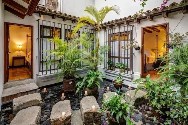 Standard Oda, 1 Büyük (Queen) Boy Yatak