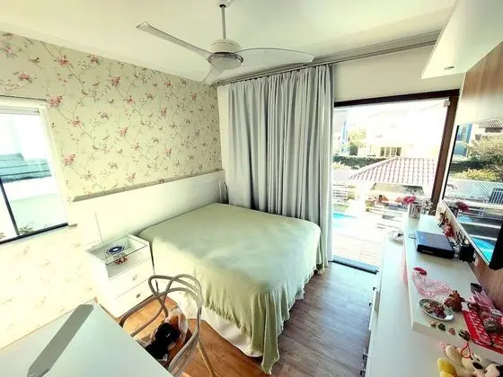 Casa Estrela Rubi - Jurere Internacional