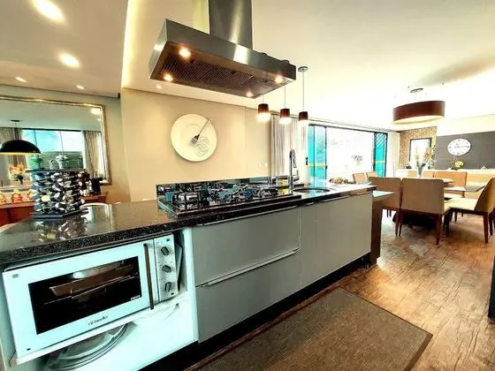 Casa Estrela Rubi - Jurere Internacional