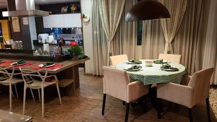 Casa Estrela Rubi - Jurere Internacional