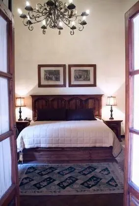 1 Çift ​​kişilik Yatak Queen Size Bed