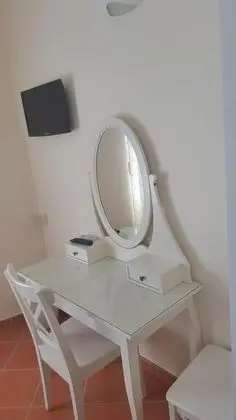 Basic Tek Büyük veya İki Ayrı Yataklı Oda, Şehir Manzaralı
