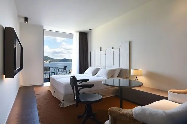 Deluxe Tek Büyük veya İki Ayrı Yataklı Oda, Balkon