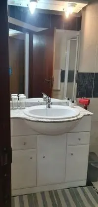 Basic Tek Büyük veya İki Ayrı Yataklı Oda