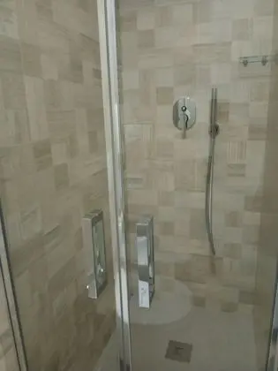 Classic Tek Büyük Yataklı Oda