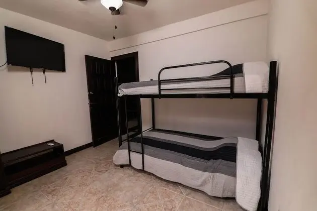 Deluxe Ev, Birden Çok Yatak Odası, Kişiye Özel Havuzlu