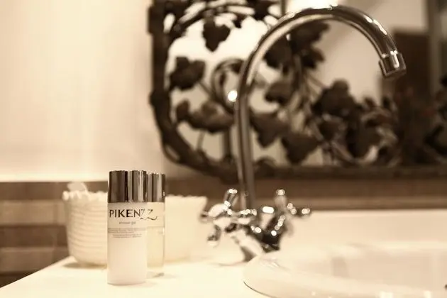 Luxury Üç Kişilik Oda, Bahçe Manzaralı