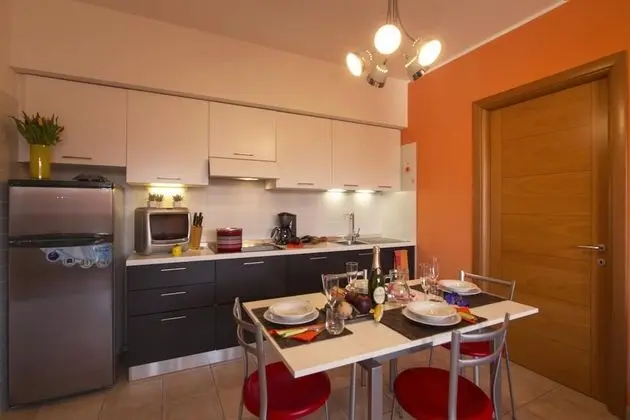 Family Apart Daire, 1 Çift Kişilik Yatak ve Çekyat, Bahçeli (Casa Fiorita Pool and Lake)