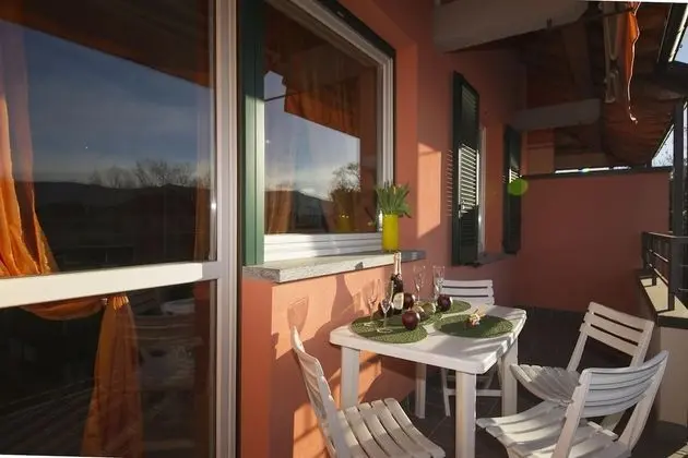 Family Apart Daire, 1 Çift Kişilik Yatak ve Çekyat, Bahçeli (Casa Fiorita Pool and Lake)