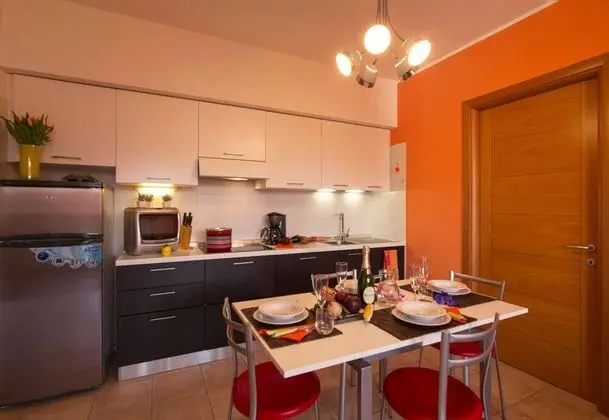 Family Apart Daire, 1 Çift Kişilik Yatak ve Çekyat, Bahçeli (Casa Fiorita Pool and Lake)