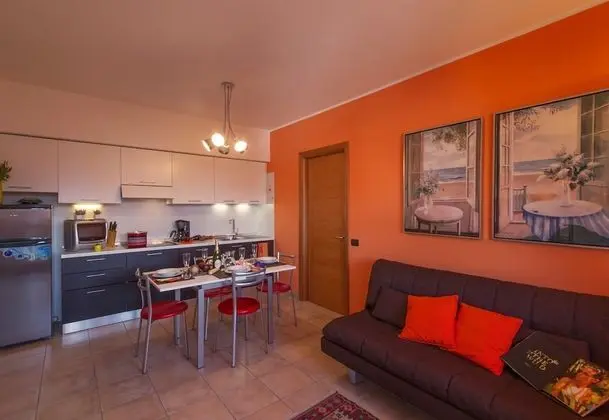 Family Apart Daire, 1 Çift Kişilik Yatak ve Çekyat, Bahçeli (Casa Fiorita Pool and Lake)