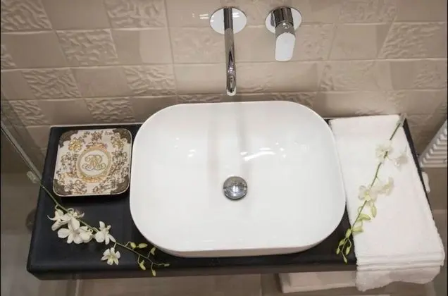 Comfort Tek Büyük Yataklı Oda, Bahçe Manzaralı