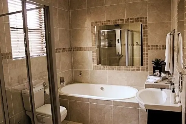 Room 1 Luxury En-suite