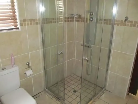 Room 2 Executive En-suite